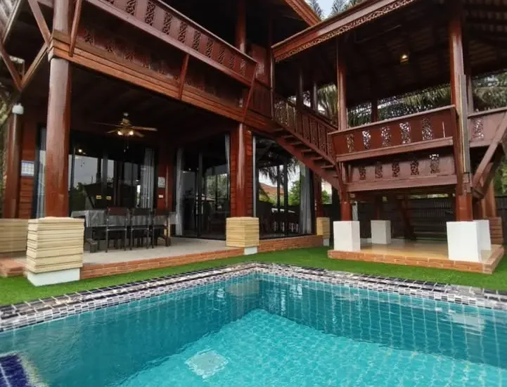 Rare Luxury Teakwood Pool Villa 3 Beds 2 Baths Pattaya