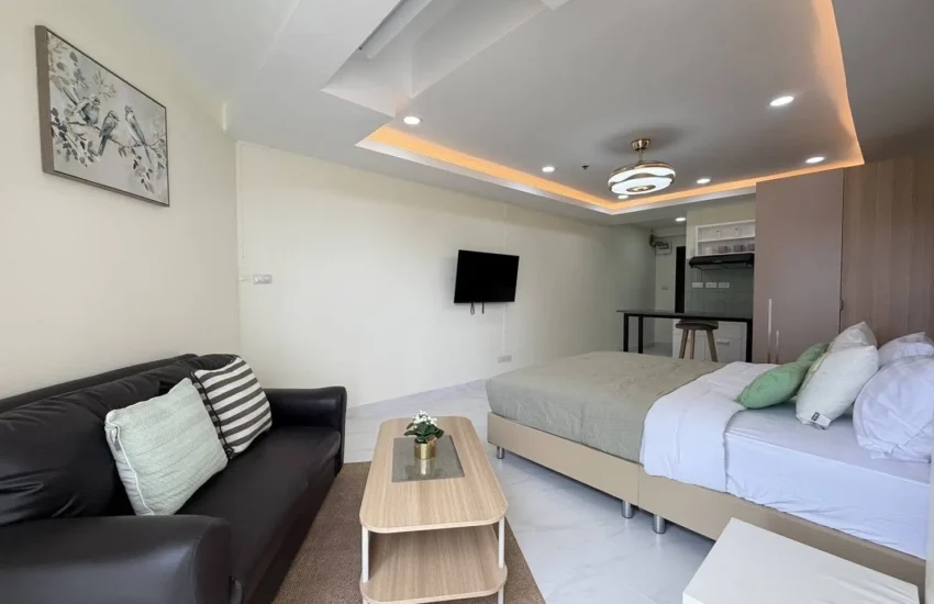 Beachside Condo for Sale, Pattaya
