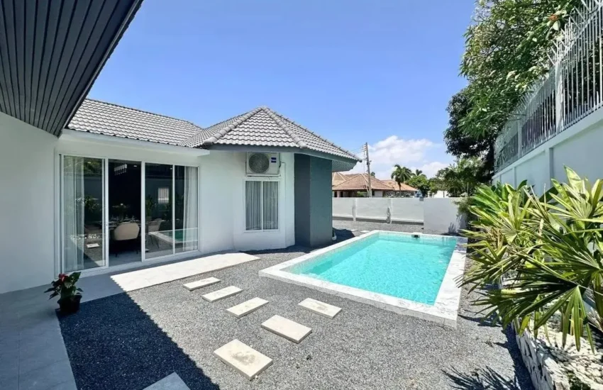 Private Pool Villa for Sale 4 Bed, 3 Bath, Pattaya