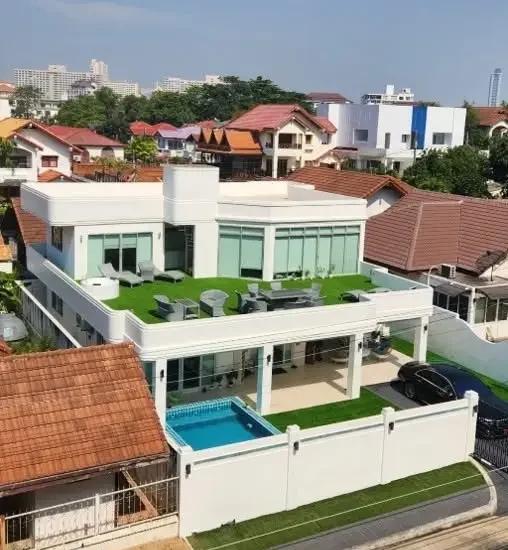 Casa Jomtien Mooban on the Beach 4 Bed 4 Bath Pattaya
